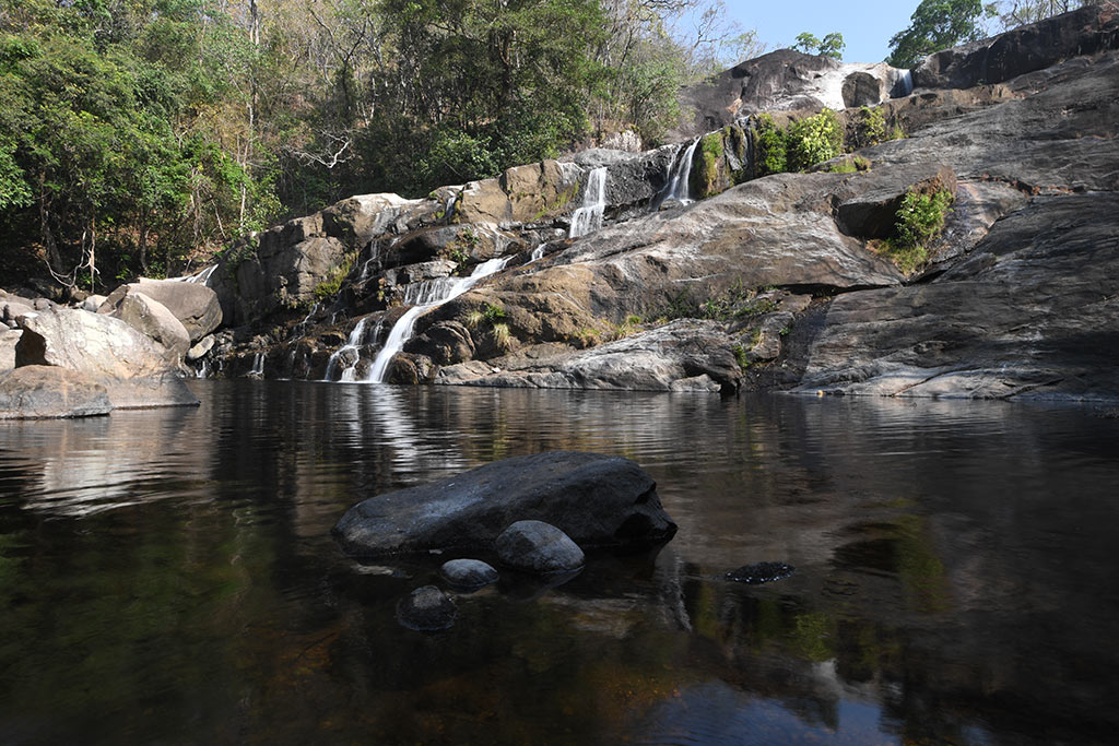 Meenmutty & Kombaikani Waterfalls