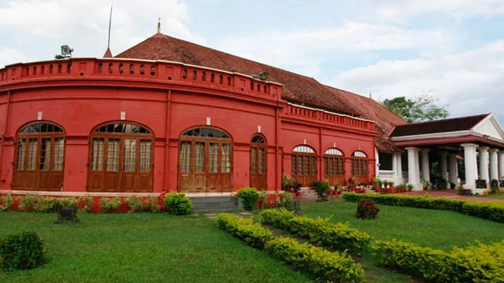 Kanakakkunnu Palace